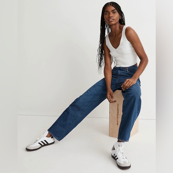 Madewell | Baggy Straight Jeans - Picture 2 of 10